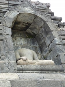Sadly, many of the statues were vandalized during the years when Borobudur was not maintained. 