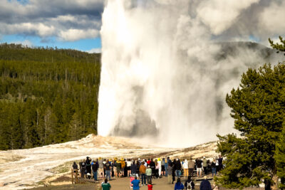 Old Faithful Geyser Erupts Before Watching Crowds, Yellowstone