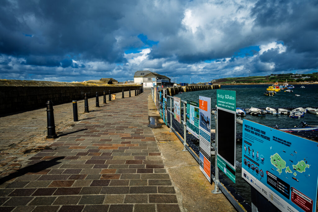 st-marys-harbour-docks-isles-of-scilly-gbr.jpg